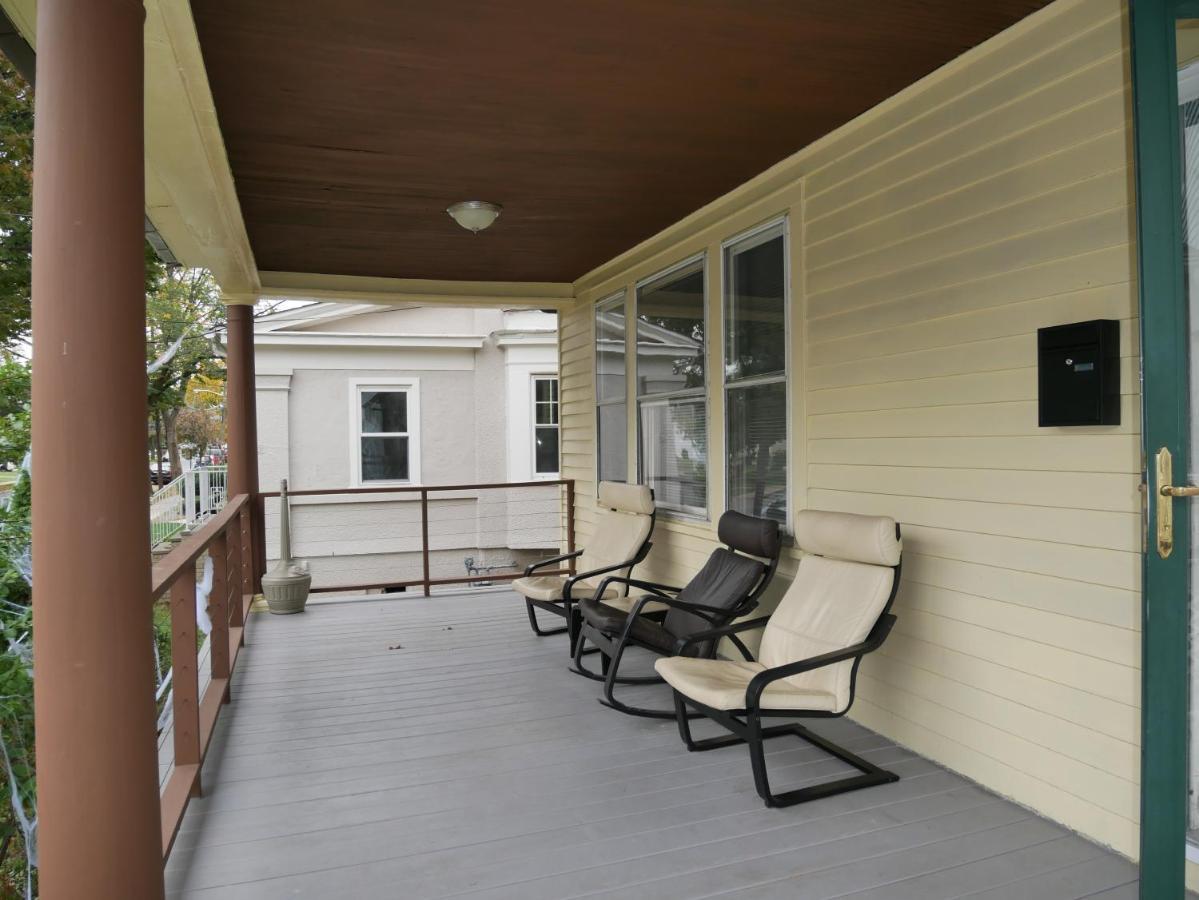 Arrivals & Departures Bed & Breakfast Elizabeth Exterior photo